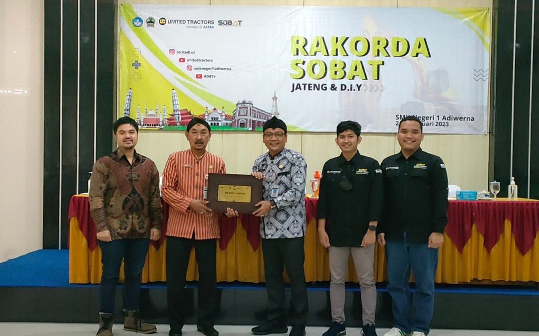 Synergizing Quality Education Programs, United Tractors Held The 2023 SOBAT Coordination Meeting with Fostered Schools and the Central Java Education Office