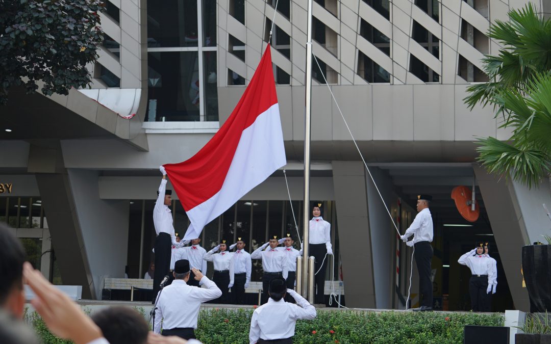 United Tractors Meriahkan Hari Kemerdekaan Republik Indonesia ke-78