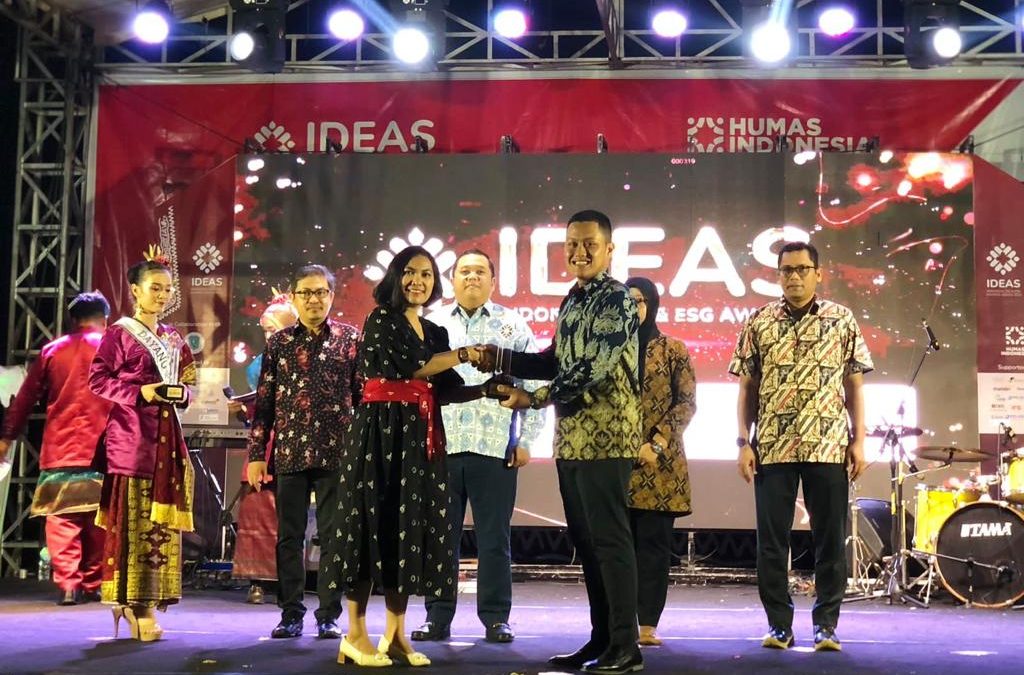 United Tractors Wins Indonesia The 2023 DEI & ESG Awards (IDEAS)
