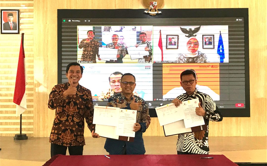 United Tractors Jalin Kerja Sama dengan BBPPMPV BMTI untuk Mewujudkan Pendidikan Vokasi yang Berkualitas
