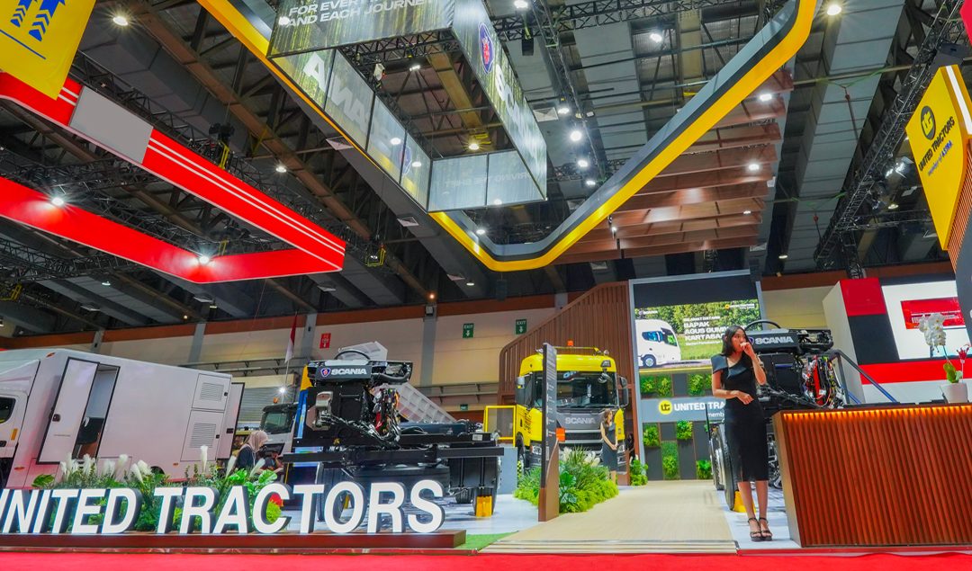 United Tractors Hadirkan Produk Terbaik Scania di GIICOMVEC 2024