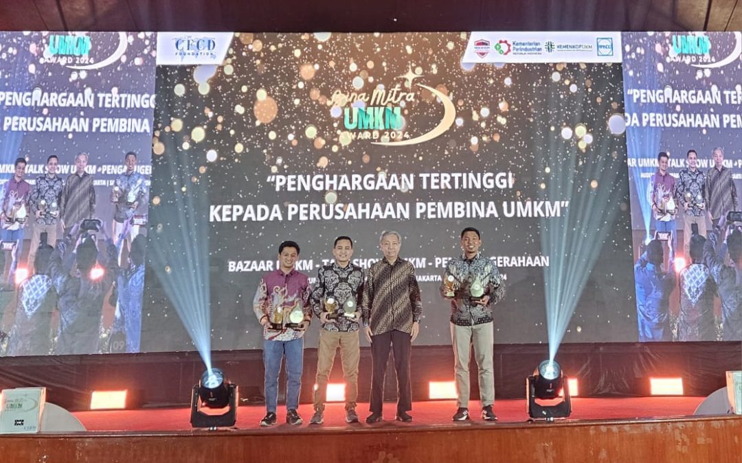 Consistently Developing MSMEs, PAMA and United Tractors Wins the 2024 Bina Mitra UMKM Award