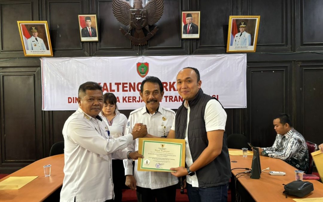 Kalimantan Prima Persada Mining Raih Dua Penghargaan dari Disnakertrans Kalimantan Tengah