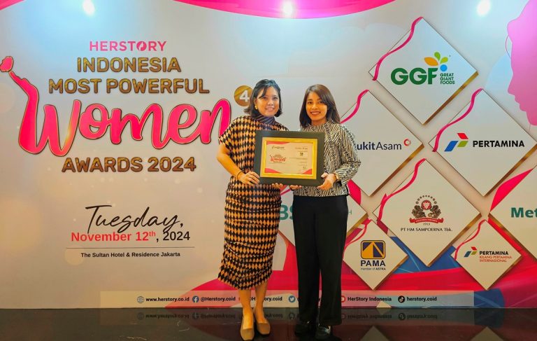 Dukung Terciptanya Lingkungan Kerja Inklusif, Direktur PAMA Raih Penghargaan Indonesian Most Powerful Women 2024