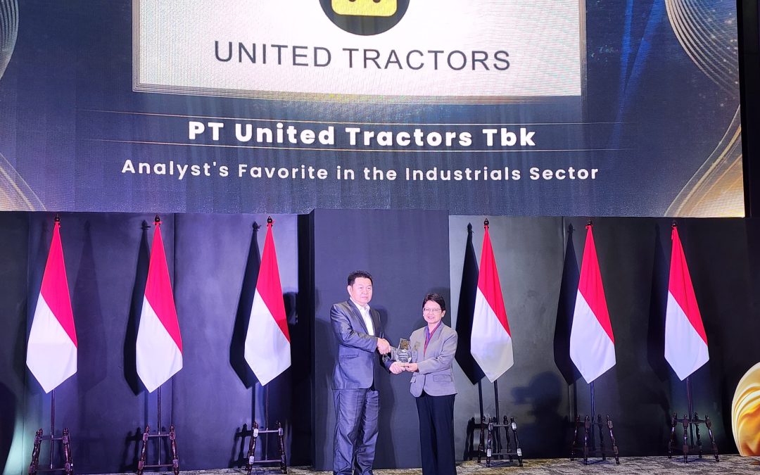 Berkat Kinerja Positif, United Tractors Raih CSA Award 2024