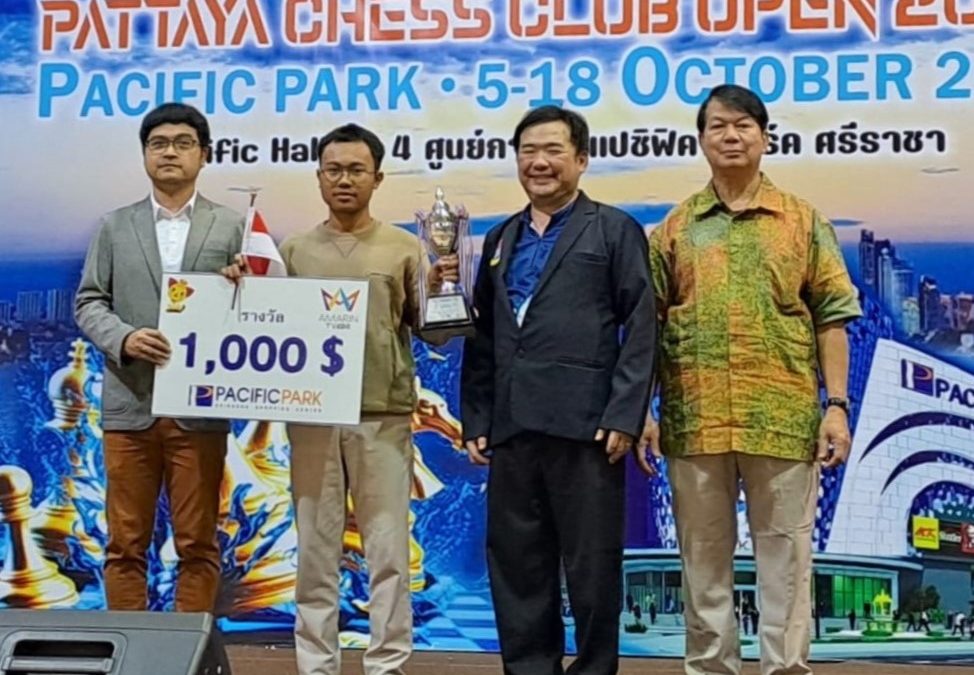 Semakin Dekat Raih Grandmaster, Atlet Catur Binaan United Tractors IM Aditya Bagus Arfan Rebut Dua Piala pada Catur Pattaya Open 2024