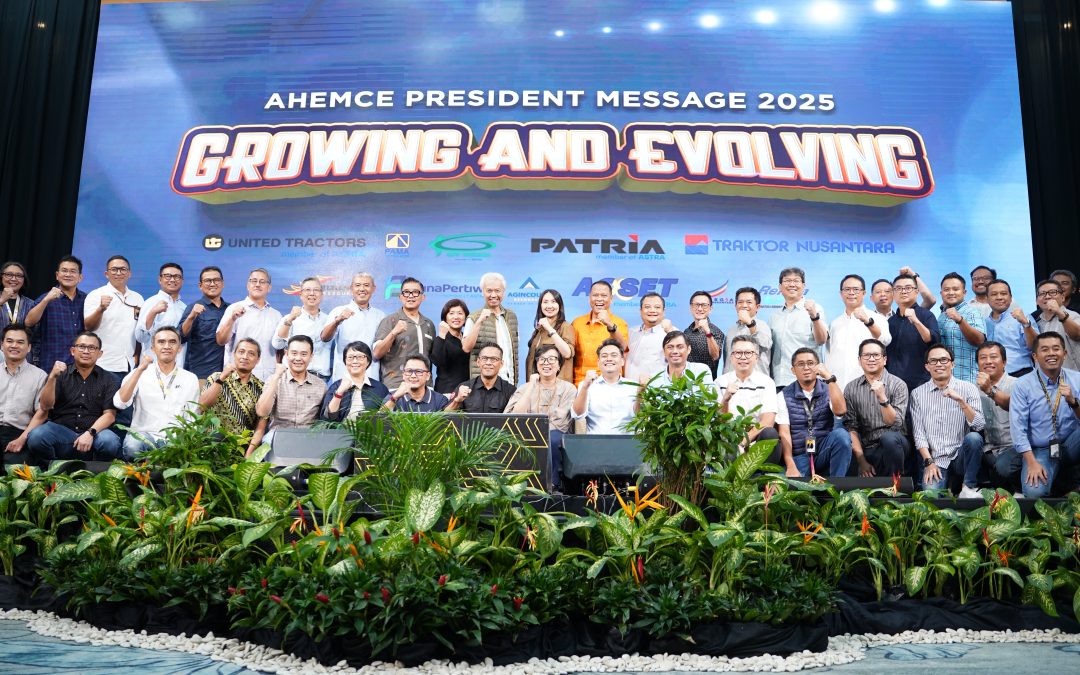 Strengthening Connections and Delivering 2025 Strategic Directions, United Tractors Holds The 2024 AHEMCE Executive Gathering