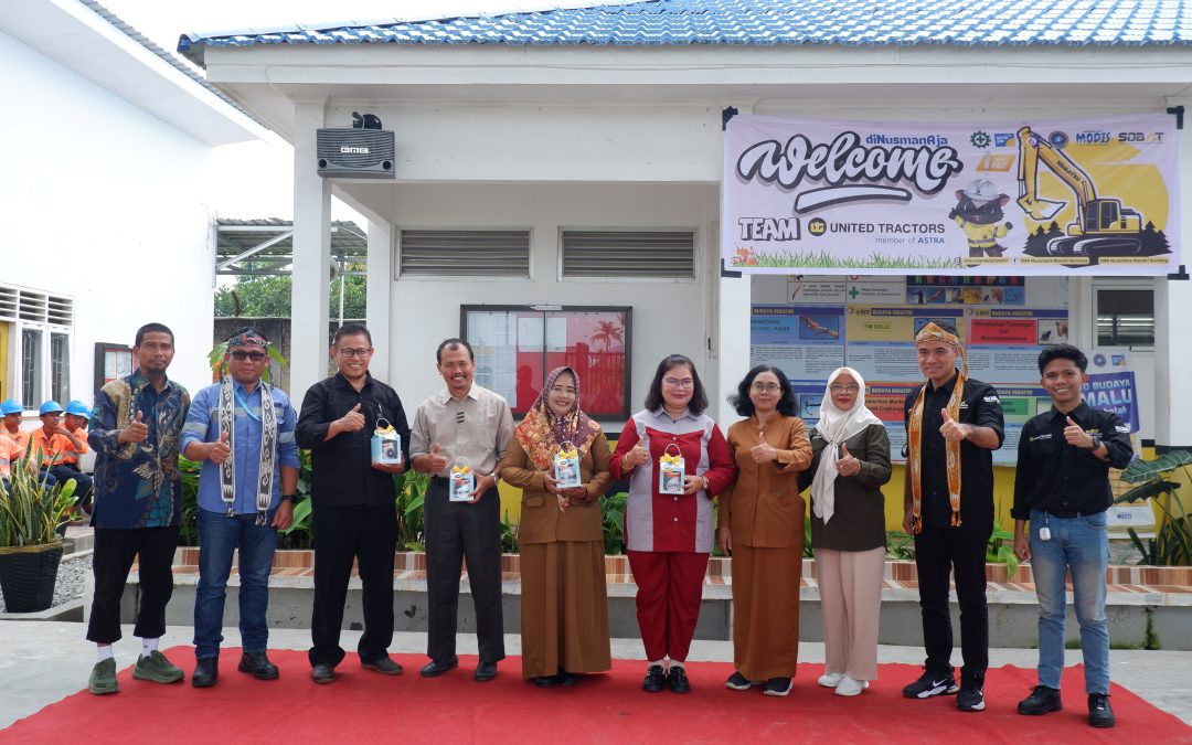 United Tractors Hosts Workshop and Monitoring of Teaching Factory in 10 Vocational Schools Across Indonesia