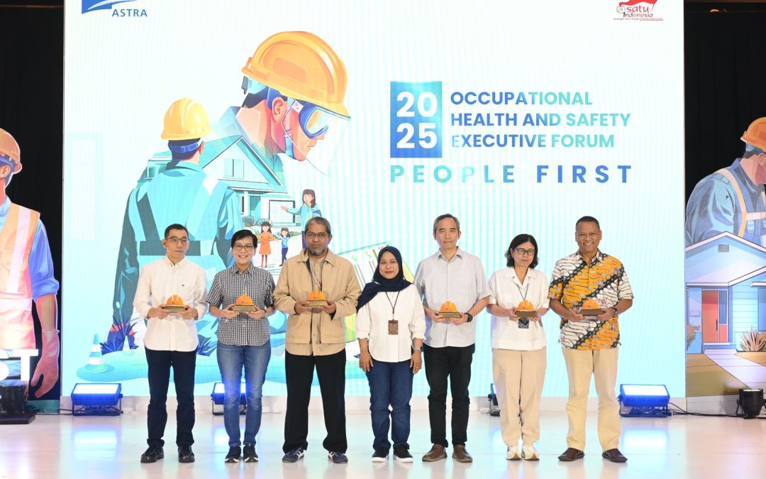 United Tractors Wins Occupational Health and Safety Executive Forum 2025 Award for Creating a Safe Work Environment