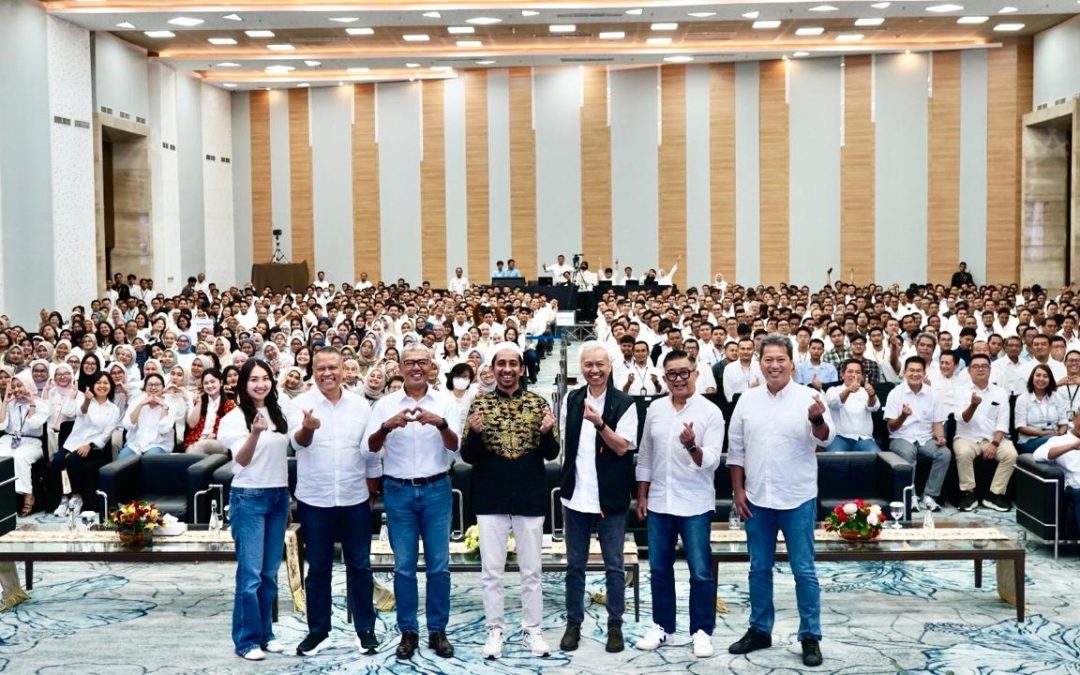 Strengthening Employee Connections: United Tractors Hosts 2025 AHEMCE Halal Bihalal