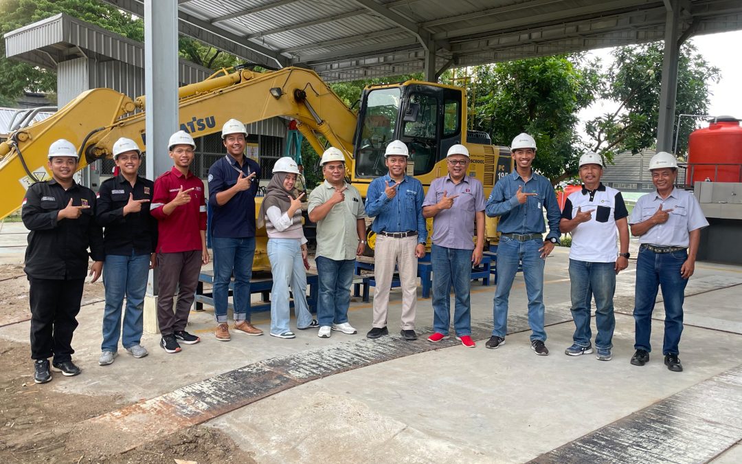 Bangun Link & Match, United Tractors dan Universitas Gadjah Mada Lakukan Uji Efisiensi Injektor Excavator