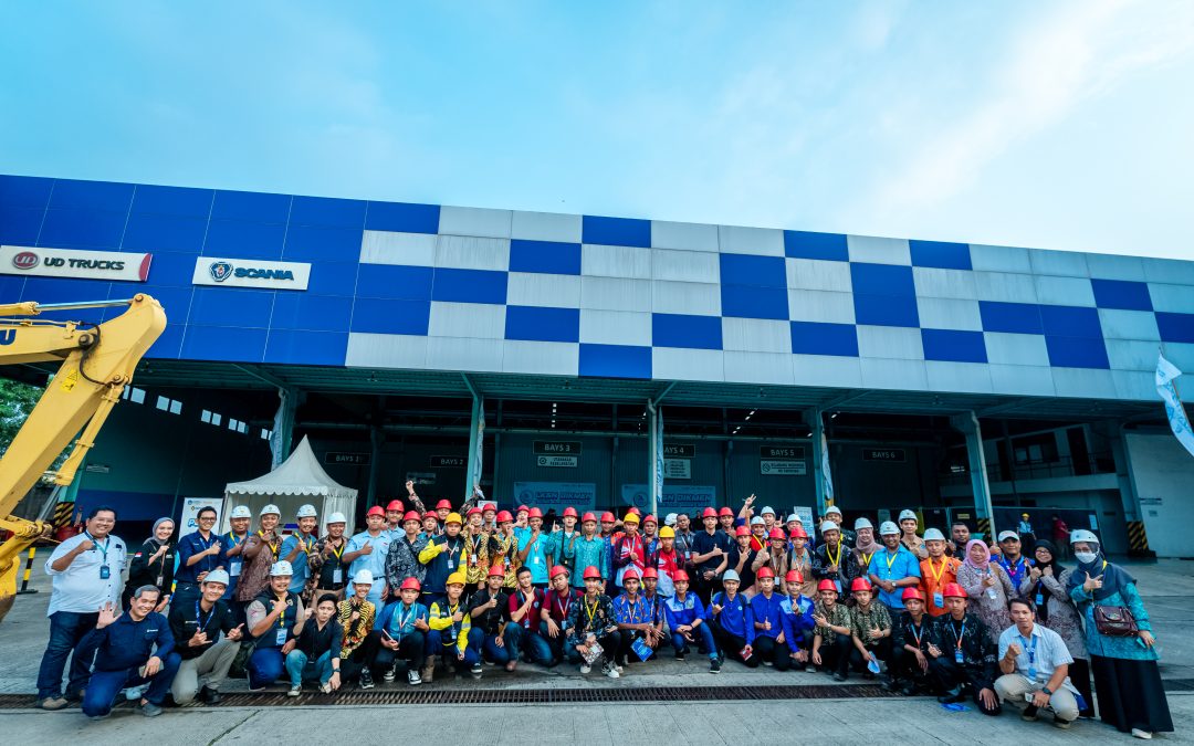United Tractors Fasilitasi Inovasi Siswa di Ajang LKS Nasional Teknik Alat Berat 2025