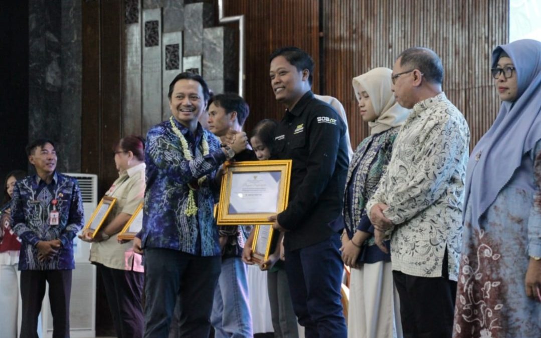 United Tractors Site Tanjung Raih Penghargaan dari Pemprov Kalimantan Selatan