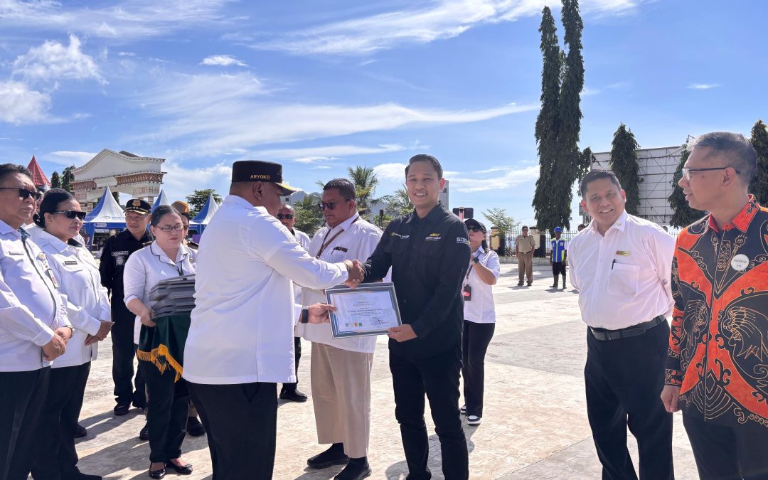 United Tractors Cabang Jayapura Raih Penghargaan K3 dan P2HIV & AIDS dari Pemprov Papua