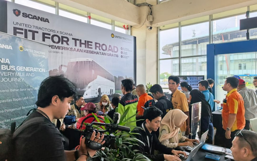 Dukung Mudik Aman dan Sehat, United Tractors dan Scania Hadirkan Program “Fit for the Road” di Terminal Terpadu Pulo Gebang