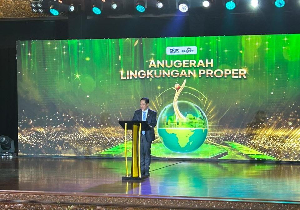 Konsisten Terapkan Lingkungan Keberlanjutan, Grup United Tractors Raih PROPER Hijau dan Biru 2025