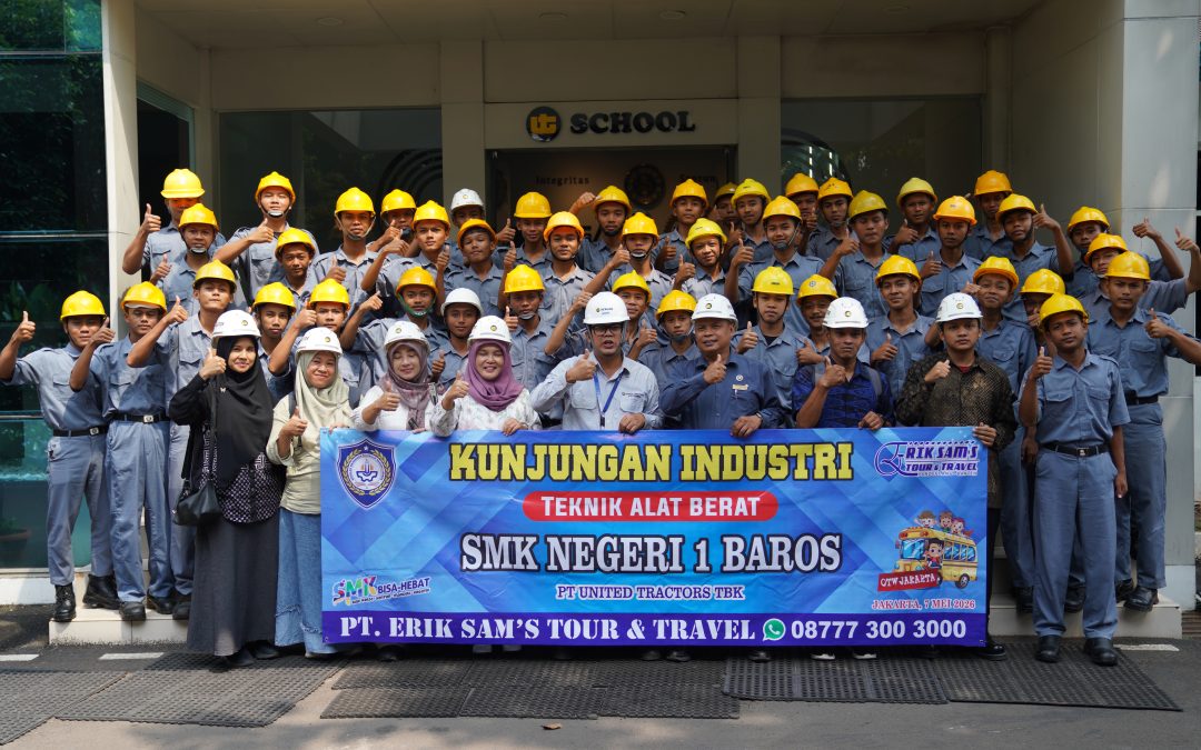 Perluas Wawasan Dunia Alat Berat, UT School Terima Kunjungan SMKN 1 Baros