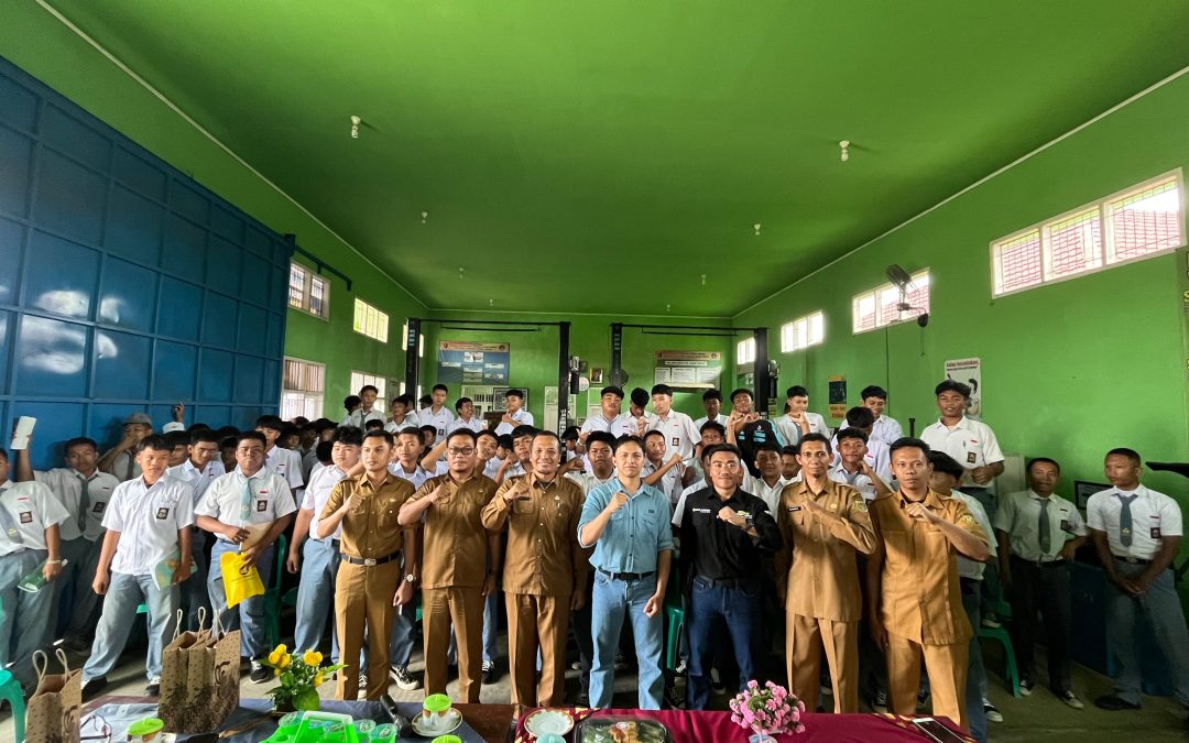 United Tractors Cabang Lampung Perkuat Kesiapan Siswa SMK melalui Edukasi K3 dan Budaya Kerja